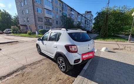 Renault Sandero II рестайлинг, 2019 год, 810 000 рублей, 2 фотография
