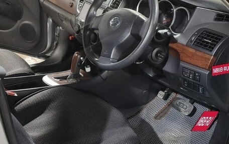 Nissan Bluebird Sylphy II, 2011 год, 860 000 рублей, 2 фотография