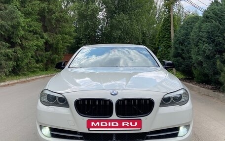 BMW 5 серия, 2012 год, 1 550 000 рублей, 7 фотография