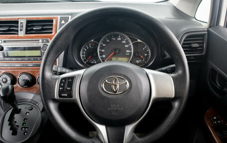 Toyota Ractis II, 2011 год, 899 000 рублей, 12 фотография