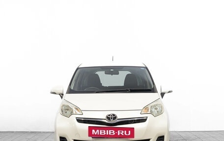 Toyota Ractis II, 2011 год, 899 000 рублей, 2 фотография