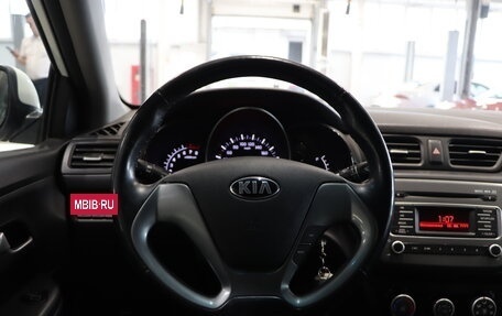 KIA Rio III рестайлинг, 2016 год, 679 990 рублей, 10 фотография