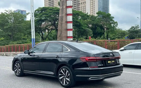Volkswagen Passat B8 рестайлинг, 2022 год, 1 915 000 рублей, 11 фотография
