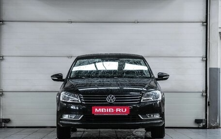 Volkswagen Passat B7, 2011 год, 930 000 рублей, 3 фотография