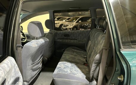 Toyota Ipsum II, 1998 год, 485 000 рублей, 18 фотография