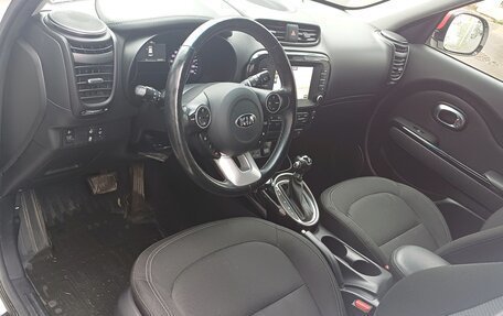 KIA Soul II рестайлинг, 2018 год, 1 429 000 рублей, 8 фотография