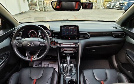 Hyundai Veloster II, 2020 год, 1 370 013 рублей, 16 фотография