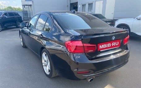 BMW 3 серия, 2017 год, 1 775 000 рублей, 3 фотография