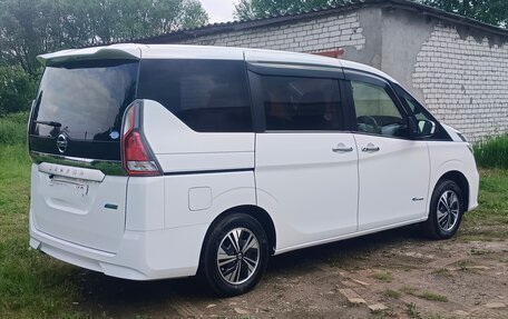 Nissan Serena IV, 2017 год, 1 820 000 рублей, 8 фотография