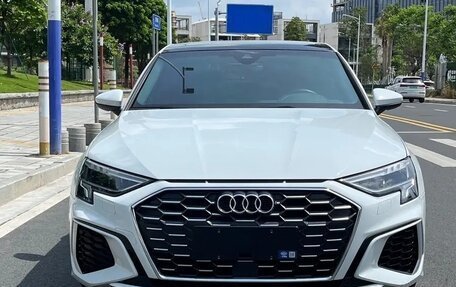 Audi A3, 2022 год, 2 240 000 рублей, 2 фотография