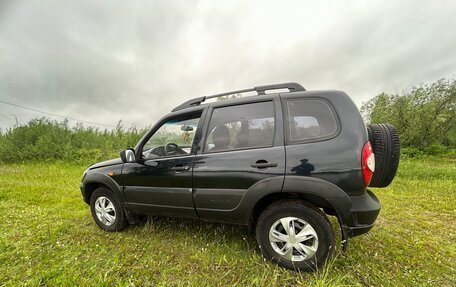 Chevrolet Niva I рестайлинг, 2009 год, 390 000 рублей, 3 фотография