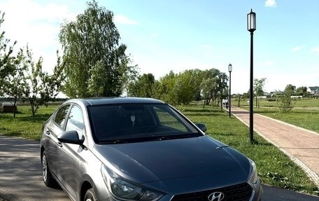 Hyundai Solaris II рестайлинг, 2019 год, 1 180 000 рублей, 7 фотография