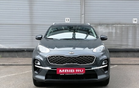 KIA Sportage IV рестайлинг, 2019 год, 1 749 000 рублей, 2 фотография