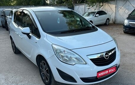 Opel Meriva, 2013 год, 850 000 рублей, 3 фотография