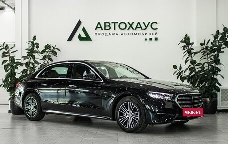 Mercedes-Benz E-Класс, 2024 год, 8 198 000 рублей, 3 фотография