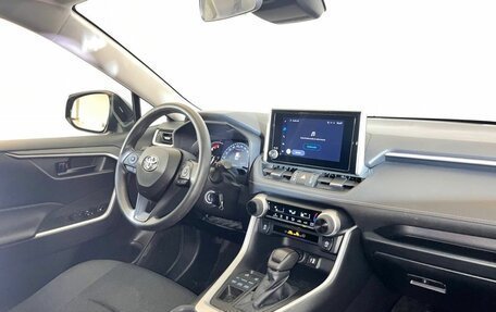 Toyota RAV4, 2023 год, 3 700 000 рублей, 12 фотография