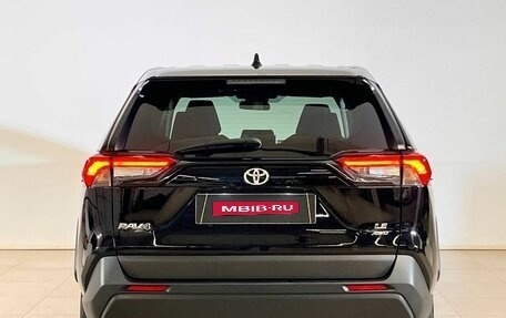Toyota RAV4, 2023 год, 3 700 000 рублей, 5 фотография