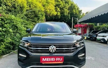 Volkswagen Touareg III, 2022 год, 4 215 000 рублей, 7 фотография