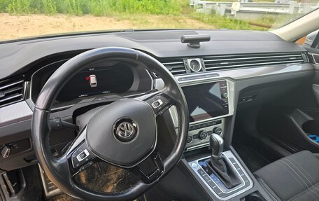 Volkswagen Passat B8 рестайлинг, 2019 год, 2 720 000 рублей, 6 фотография