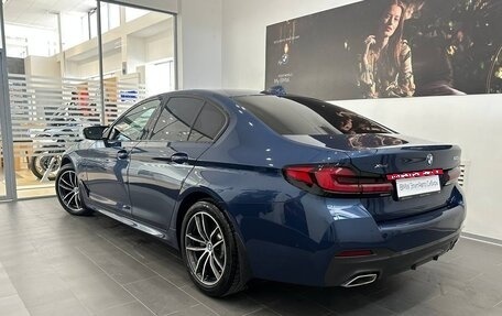 BMW 5 серия, 2021 год, 6 700 000 рублей, 9 фотография