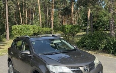 Toyota RAV4, 2015 год, 1 790 000 рублей, 1 фотография