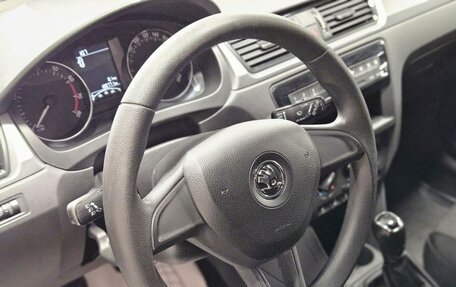 Skoda Rapid I, 2017 год, 980 000 рублей, 6 фотография