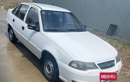 Daewoo Nexia I рестайлинг, 2015 год, 370 000 рублей, 2 фотография