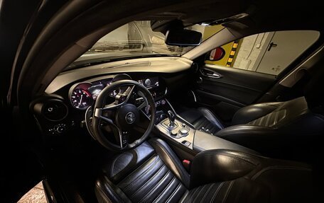 Alfa Romeo Giulia II, 2018 год, 2 450 000 рублей, 2 фотография