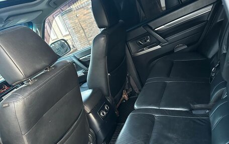 Mitsubishi Pajero IV, 2012 год, 2 100 000 рублей, 9 фотография