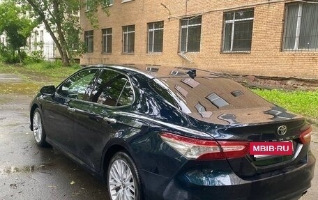 Toyota Camry, 2019 год, 2 650 000 рублей, 5 фотография