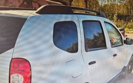 Renault Duster I рестайлинг, 2014 год, 622 000 рублей, 3 фотография