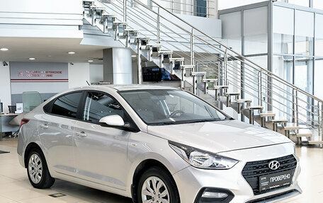 Hyundai Solaris II рестайлинг, 2019 год, 1 250 000 рублей, 7 фотография
