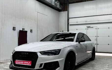 Audi A4, 2019 год, 2 450 000 рублей, 1 фотография