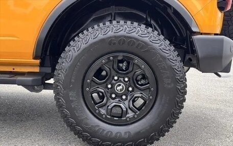 Ford Bronco, 2021 год, 5 642 639 рублей, 13 фотография
