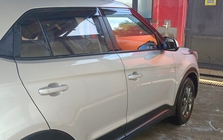 Hyundai Creta I рестайлинг, 2020 год, 1 950 000 рублей, 2 фотография