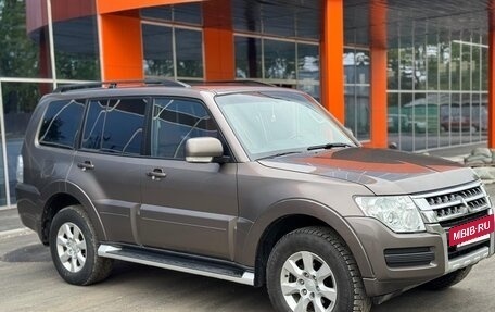 Mitsubishi Pajero IV, 2014 год, 1 750 000 рублей, 2 фотография