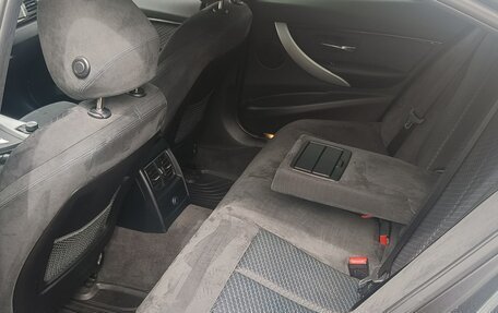 BMW 3 серия, 2016 год, 2 500 000 рублей, 21 фотография