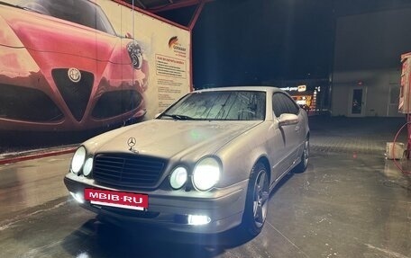 Mercedes-Benz CLK-Класс, 2000 год, 400 000 рублей, 8 фотография