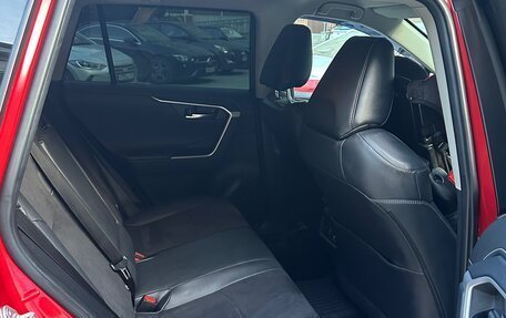 Toyota RAV4, 2021 год, 3 750 000 рублей, 6 фотография