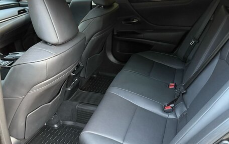 Lexus ES VII, 2021 год, 4 000 000 рублей, 12 фотография