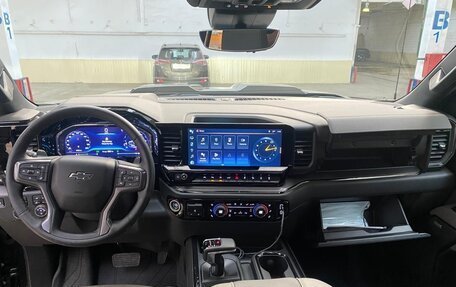 Chevrolet Silverado, 2023 год, 9 100 000 рублей, 26 фотография