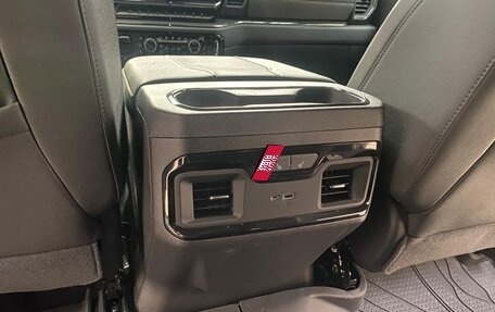 Chevrolet Silverado, 2023 год, 9 100 000 рублей, 27 фотография