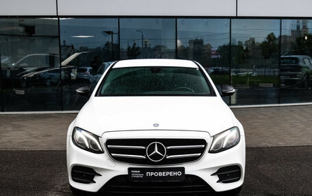 Mercedes-Benz E-Класс, 2016 год, 3 400 000 рублей, 4 фотография