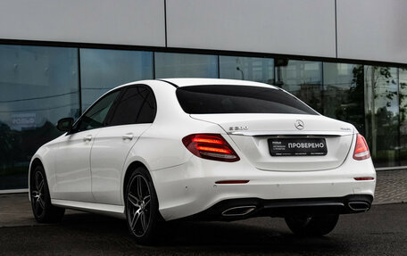 Mercedes-Benz E-Класс, 2016 год, 3 400 000 рублей, 8 фотография