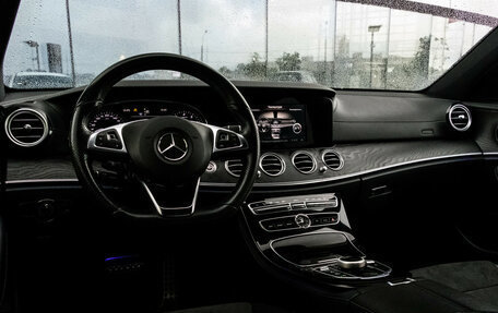 Mercedes-Benz E-Класс, 2016 год, 3 400 000 рублей, 11 фотография