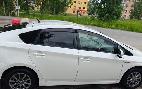 Toyota Prius, 2009 год, 1 050 000 рублей, 5 фотография