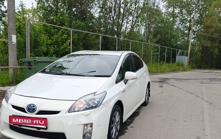 Toyota Prius, 2009 год, 1 050 000 рублей, 3 фотография
