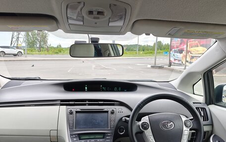Toyota Prius, 2009 год, 1 050 000 рублей, 10 фотография