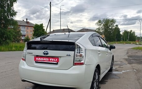Toyota Prius, 2009 год, 1 050 000 рублей, 6 фотография