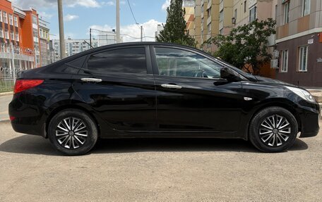 Hyundai Solaris II рестайлинг, 2014 год, 915 000 рублей, 4 фотография